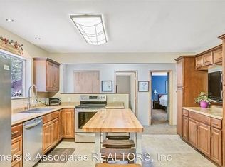 1772 Endecott Ave, North Pole, AK 99705