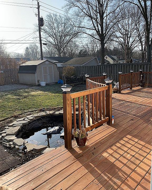 2nd image of 8179 Broadmoor Rd