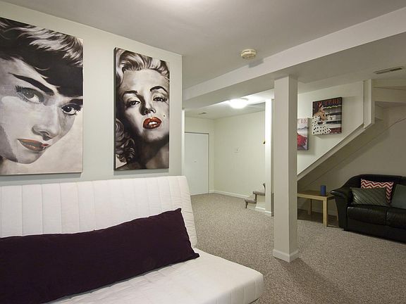 5th image of 2132 N Sheffield Ave #1F