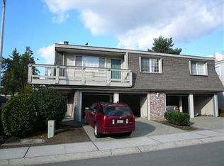 14305 NE 7th Pl, Bellevue, WA 98007