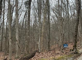 Beechwood Ln, Bluemont, VA 20135