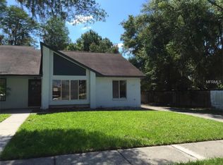 3201 Laurel Dale Dr, Tampa, FL 33618