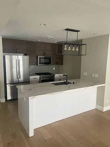 Bayview Townhomes (AKA Garrison Street) Photo 1