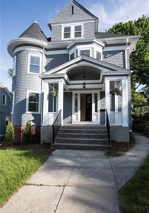 Welcome to 32 Arnold Ave