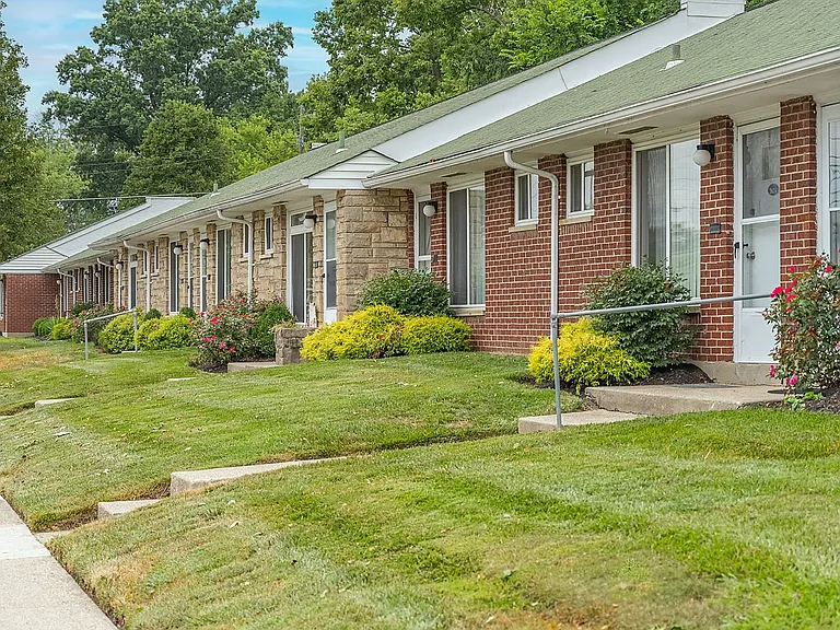 The Estates At Fernview — Photo 18