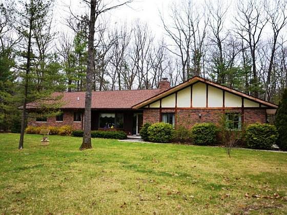 2nd image of 3371 Woodruff Rd