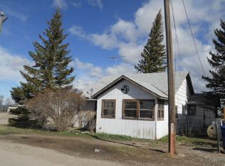 102 N Central Ave, White Sulphur Springs, MT 59645