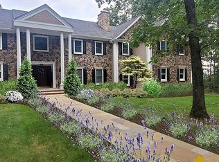 33 Ridge Rd, Lebanon, NJ 08833