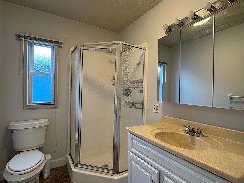 2nd image of 86 Brookings St #1
