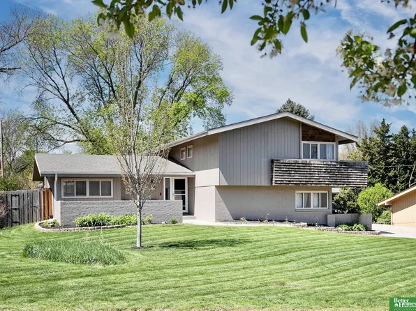 772 Leawood Dr, Omaha, NE 68154