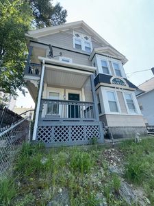 88 Myrtle Ave, Fitchburg, MA, 01420