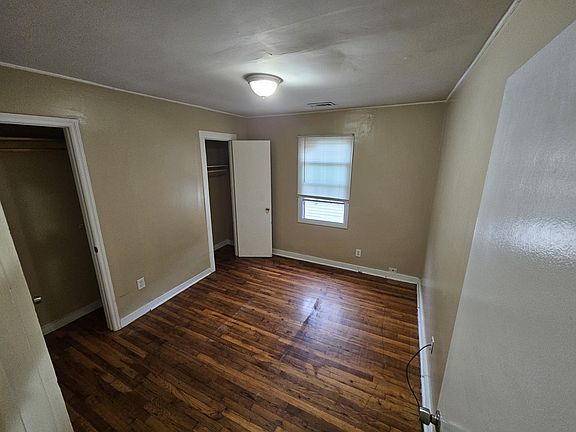 4th image of 401 Orange St APT 4