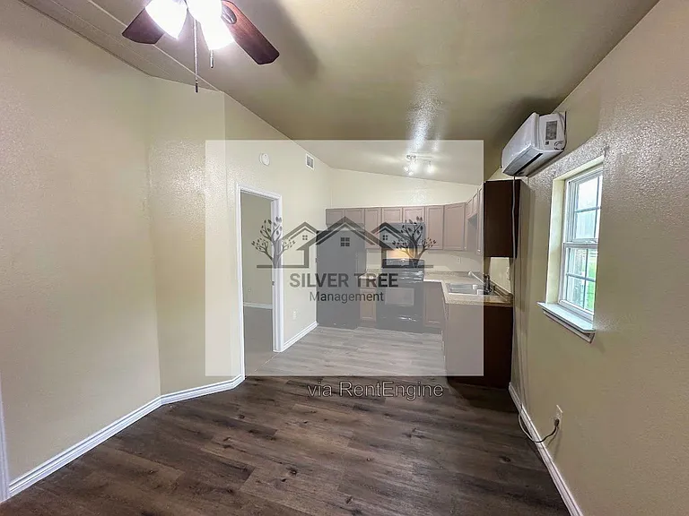 358 Brighton Oaks Dr #2 — Photo 1