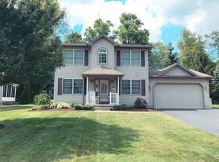 145 Laura Ln, Cortland, OH 44410