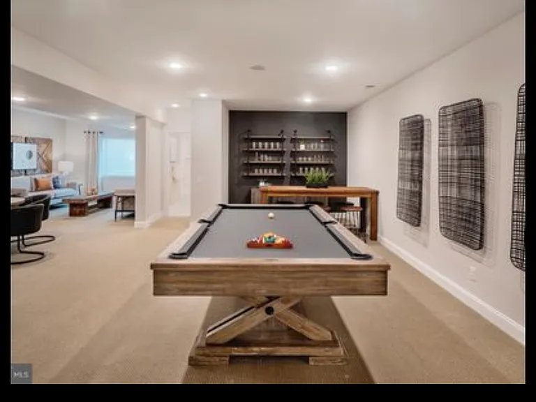 409 Sanctuary Ct — Photo 13