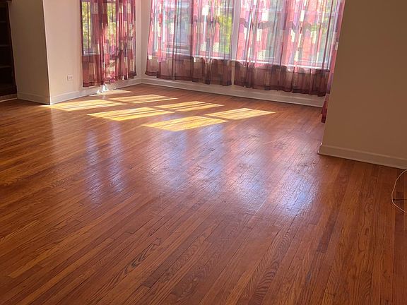 2nd image of 1752 W Garfield Blvd #2E