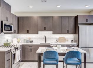 21 Charles St #618B, Cambridge, MA 02141