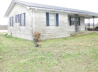 877 Pumpkinton Rd, Red Boiling Springs, TN 37150