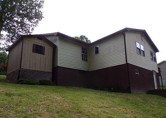 5th image of 273 Orchard Wood Dr