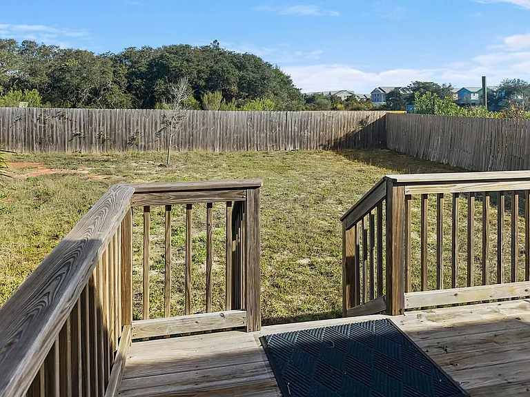 276 Daffin Pl — Photo 18