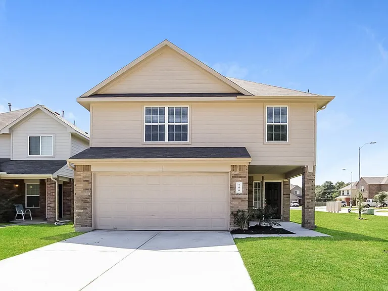 11918 Pia Dr — Photo 1