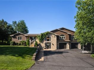 115 Robin Hood Ln, Quispamsis, NB E2E 1E9