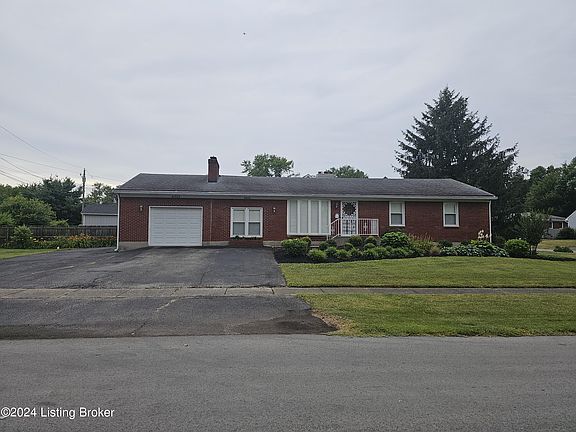 4th image of 4322 Rockwood Dr