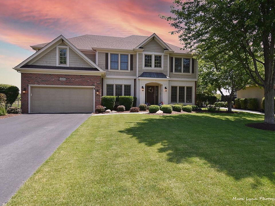 1st image of 529 N Sycamore Ln