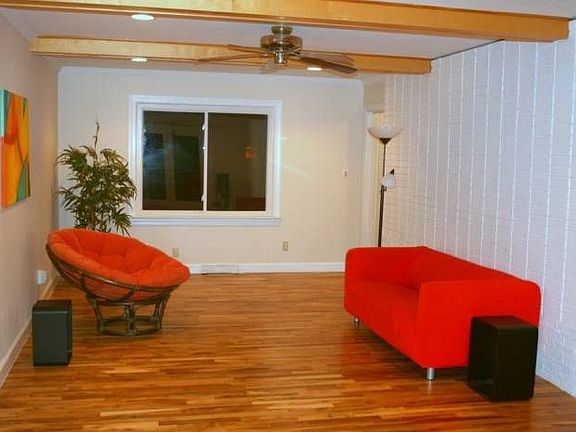 Living RM w/new hardwoods