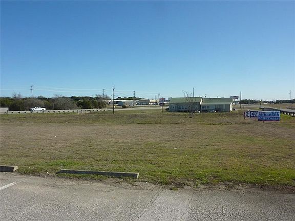 4th image of 13575 W State Highway 29