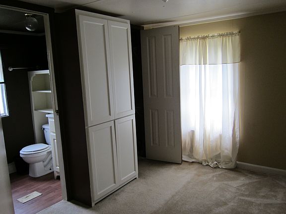 4th image of 408 Ryland Ave