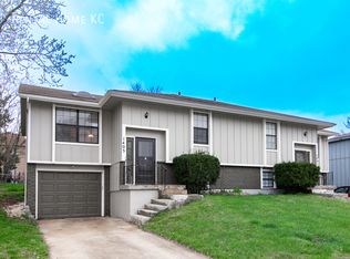 1403 E 123rd St, Olathe, KS 66061