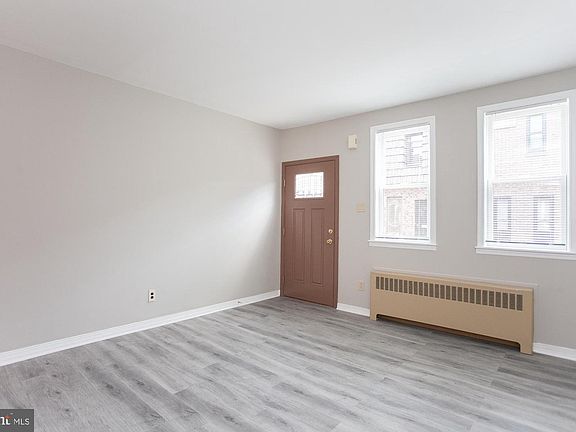 5th image of 2216 S Clarion St