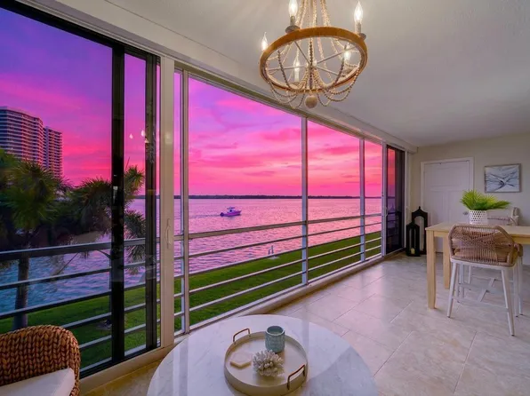 44 Yacht Club Dr APT 210, North Palm Beach, FL 33408