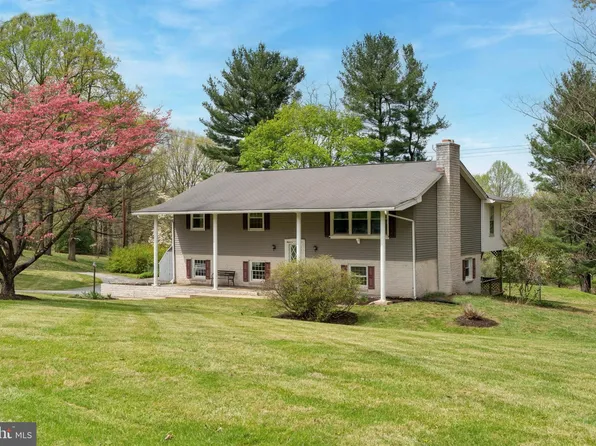 15 Horizon Dr, East Fallowfield, PA 19320