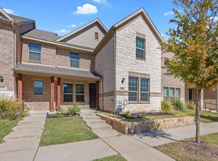 6845 McClelland Dr, North Richland Hills, TX 76180