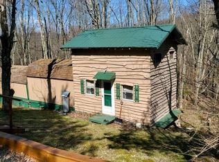 222 Arpad Ln, Rockwood, PA 15557