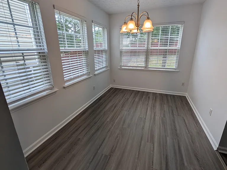 4120 Palafox Ct — Photo 7