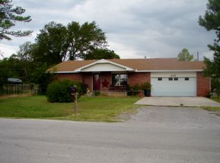 418 W 18th St, Sulphur, OK 73086