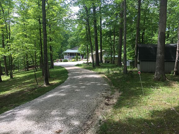 2nd image of 1646 Annandale Dr