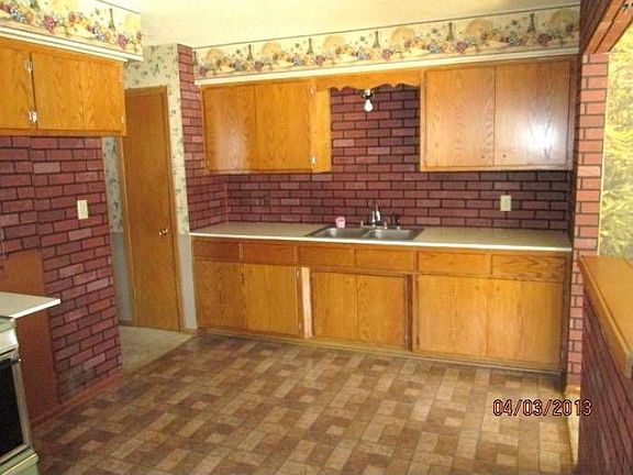 Unit 1 Kitchen