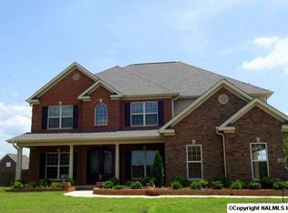 29 Holly Park Blvd, Huntsville, AL 35824