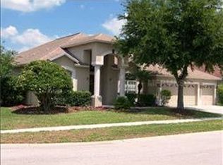 10004 Kingshyre Way, Tampa, FL 33647