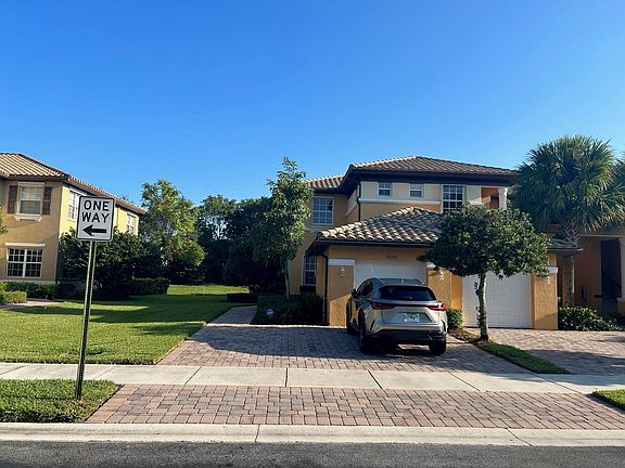 4th image of 12731 NW 83rd Court #25A