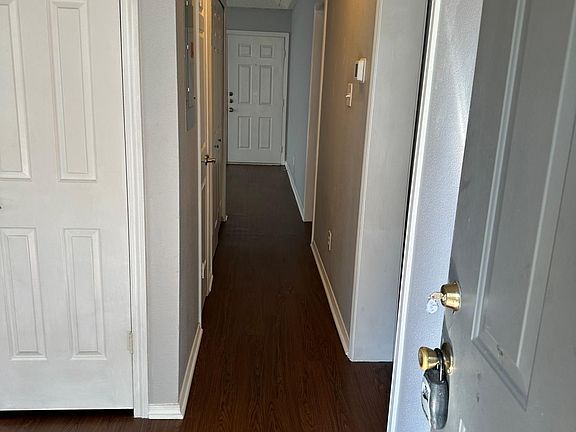 3rd image of 3111 Whisper Oaks Ln #B