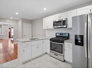 5810 Montrose St, Philadelphia, PA 19143