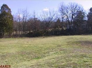 6390 White Clover Dr, Cedar Hill, MO 63016