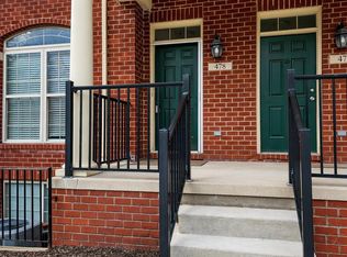 478 Village Ln, Milford, MI 48381
