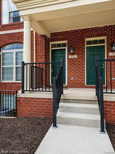 478 Village Ln, Milford, MI, 48381