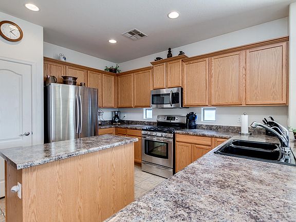 2nd image of 36278 W Prado St